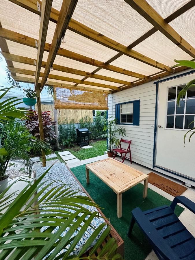 Beach Guests House Lägenhet Miami Exteriör bild